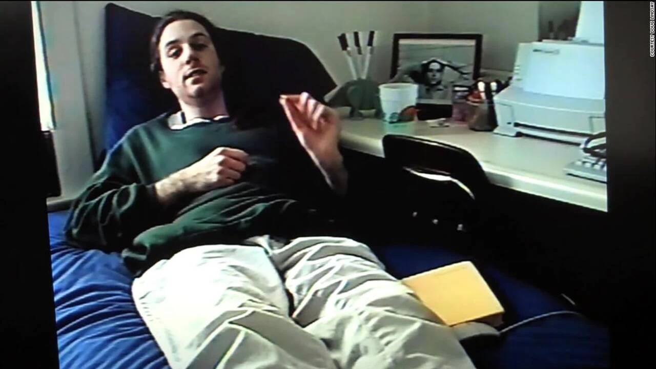 Ιατρικό παράδοξο: Πώς ένας άνδρας Κλινήρης για 11 χρόνια με ασθένεια – μυστήριο αυτοδιαγνώστηκε και θεραπεύτηκε